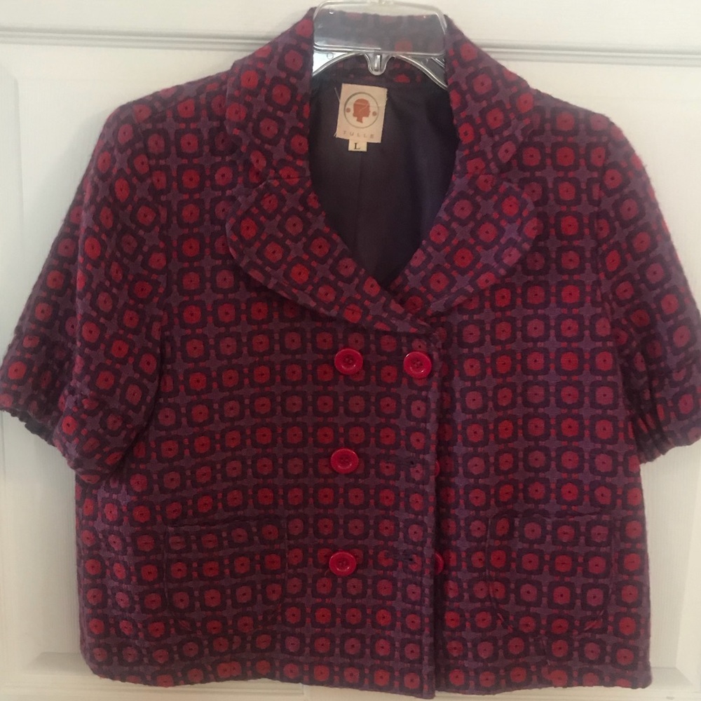 Boutique Cropped Blazer